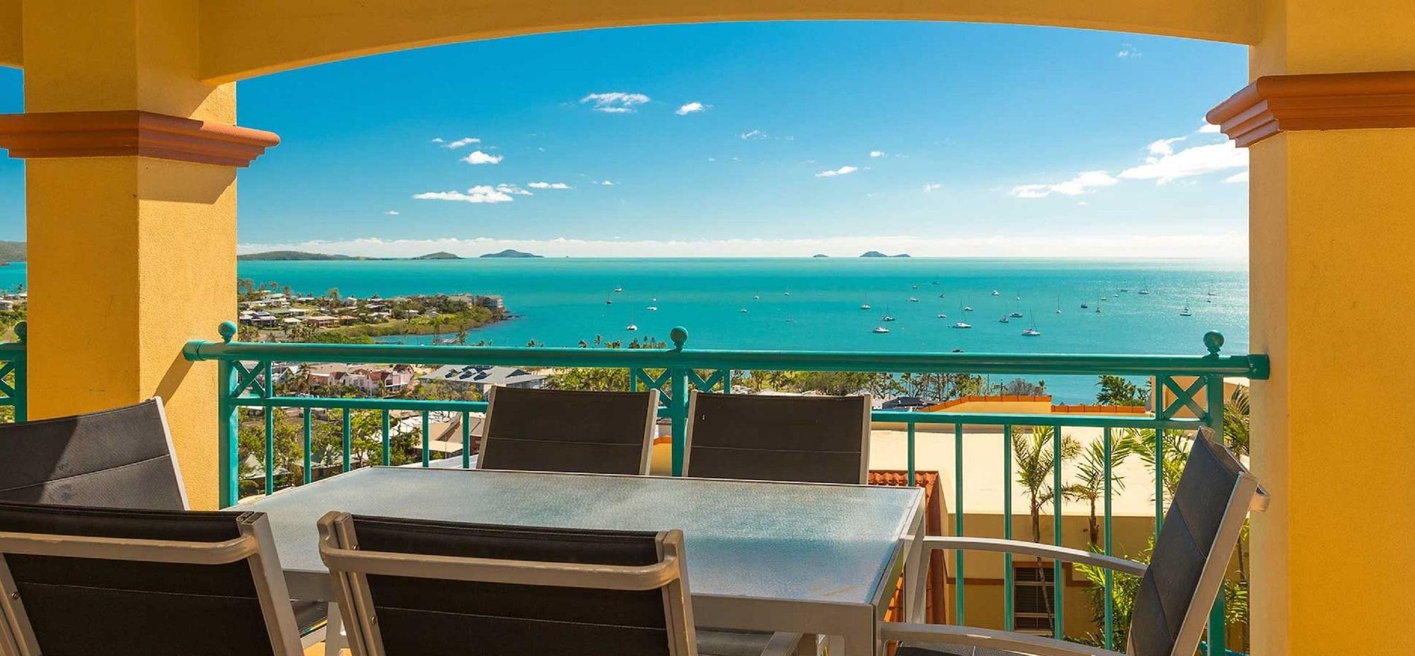 Toscana Village * Airlie Beach